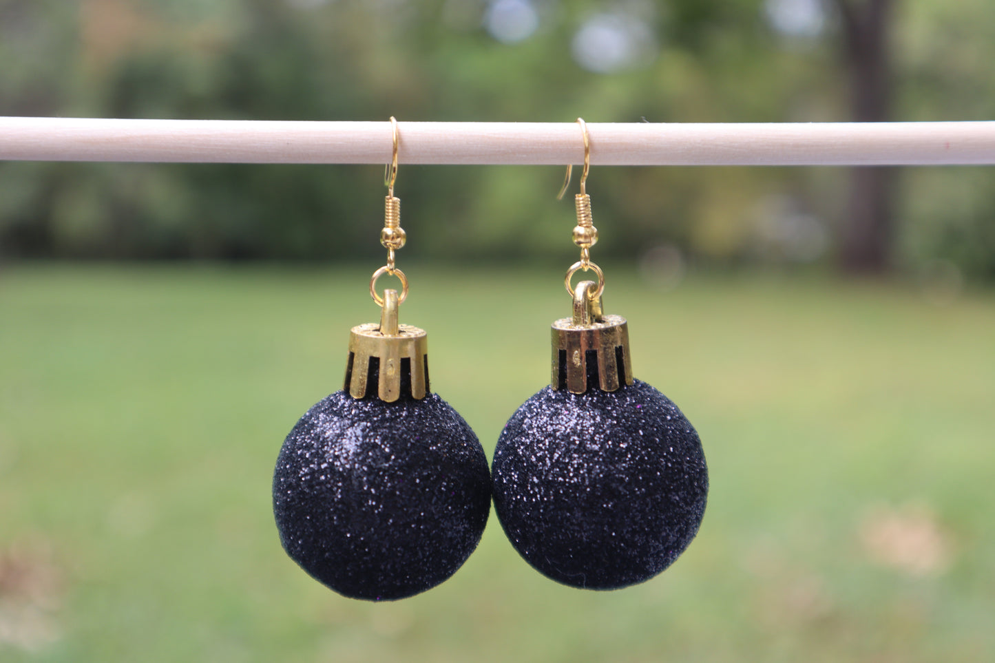 Black Ornaments (Glittery)