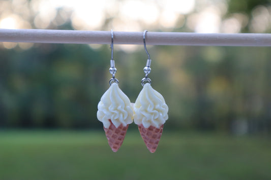 Whipped Ice Cream Cones- Vanilla